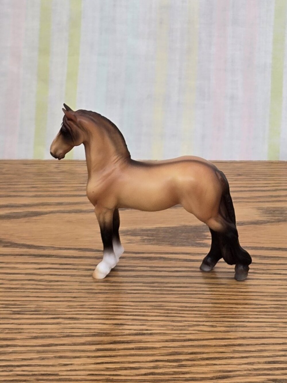 Breyer Stablemates #5548/6927/6920 Bay Standing Friesian Django Mold G5
